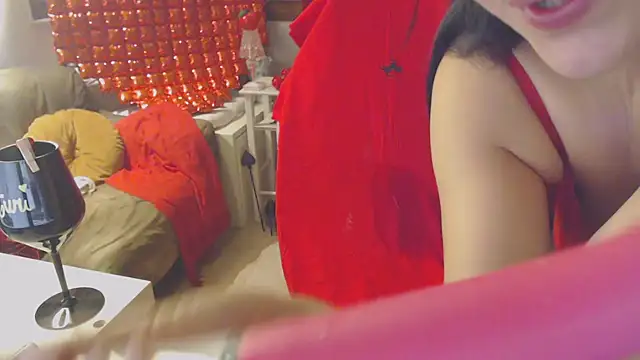 LasolitaAuri online show from February 14, 2025, 11:09 pm