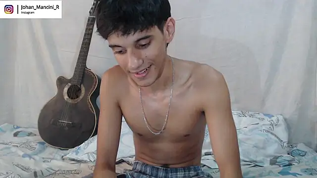 Snapshot of Johan_Mancini_R chatting on March 25, 2026, 5:52 pm Johan Mancini R online show from March 25, 2026, 5:52 pm