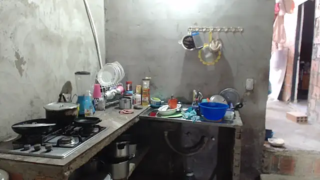 Coral0403 online show from December 20, 2025, 6:48 pm