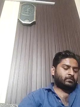 Snapshot of indihotguy chatting on March 11, 2025, 5:57 pm indihotguy online show from March 11, 2025, 5:57 pm