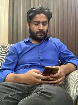 Snapshot of indihotguy chatting on March 17, 2025, 6:21 pm indihotguy online show from March 17, 2025, 6:21 pm