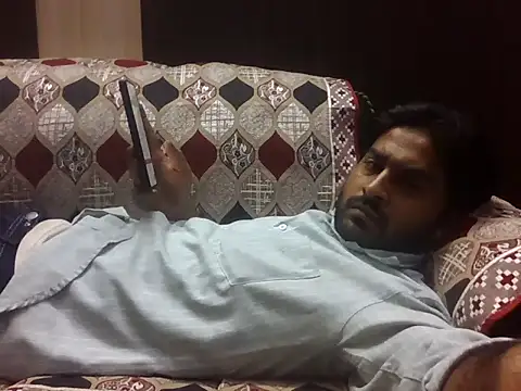 Snapshot of indihotguy chatting on October 30, 2025, 12:39 pm indihotguy online show from October 30, 2025, 12:39 pm