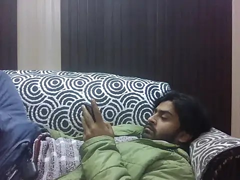 Snapshot of indihotguy chatting on January 16, 2026, 2:10 pm indihotguy online show from January 16, 2026, 2:10 pm