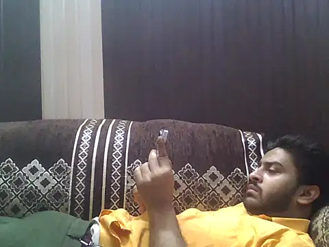 Snapshot of indihotguy chatting on April 1, 2026, 9:10 am indihotguy online show from April 1, 2026, 9:10 am