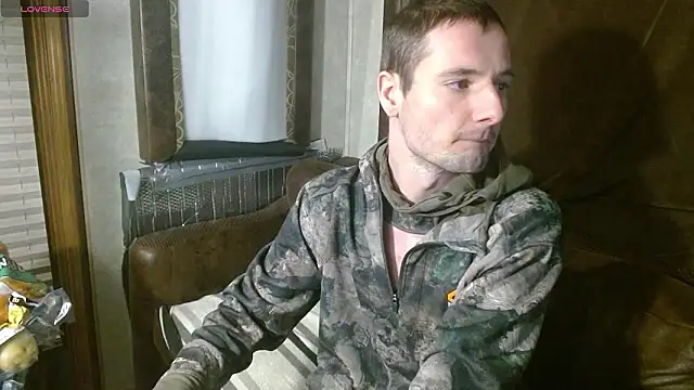 Snapshot of feelingverynaughty chatting on February 4, 2026, 2:06 am feelingverynaughty online show from February 4, 2026, 2:06 am