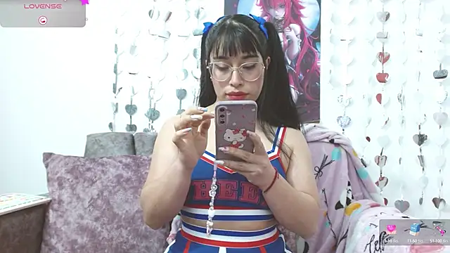 DearAbbiee online show from September 19, 2025, 11:11 am