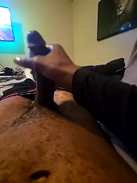 Lionhearted1 online show from November 30, 2025, 8:24 pm