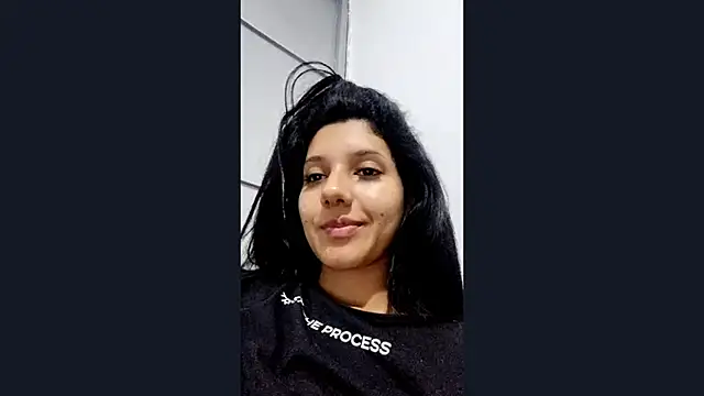 Snapshot of emmariders2 chatting on January 6, 2025, 4:26 am emmariders2 online show from January 6, 2025, 4:26 am