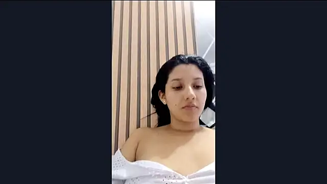 Snapshot of emmariders2 chatting on January 26, 2025, 9:51 pm emmariders2 online show from January 26, 2025, 9:51 pm