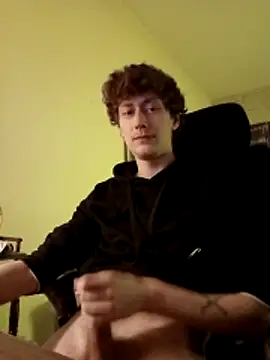 Snapshot of HalloMarcy chatting on November 1, 2025, 1:07 am HalloMarcy online show from November 1, 2025, 1:07 am