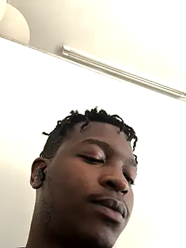 Snapshot of Redfucks333 chatting on October 16, 2025, 12:50 pm Redfucks333 online show from October 16, 2025, 12:50 pm