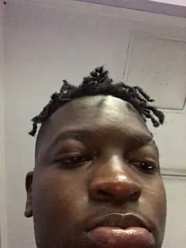 Snapshot of Redfucks333 chatting on November 6, 2025, 9:54 am Redfucks333 online show from November 6, 2025, 9:54 am