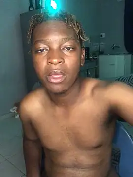 Snapshot of Redfucks333 chatting on February 7, 2026, 9:51 pm Redfucks333 online show from February 7, 2026, 9:51 pm