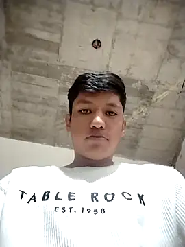 Snapshot of MartzJJ chatting on October 2, 2025, 5:20 pm MartzJJ online show from October 2, 2025, 5:20 pm