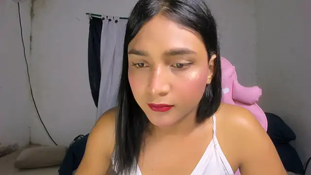 Miss noah18 online show from September 23, 2025, 8:45 pm