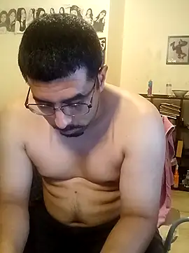 k1oudE online show from November 10, 2025, 4:44 am