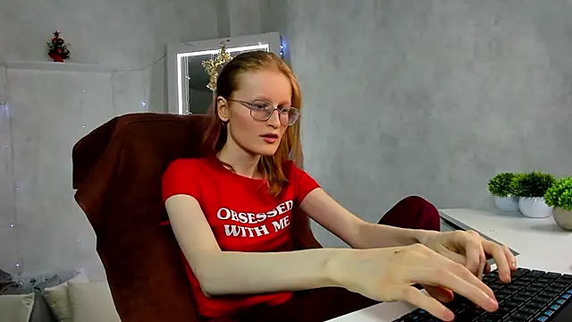 Snapshot of ElizabethHarpper chatting on January 6, 2025, 4:47 am ElizabethHarpper online show from January 6, 2025, 4:47 am