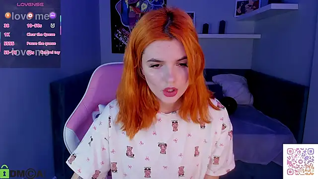 CharlotteMitchell online show from November 4, 2025, 7:51 am