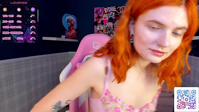 CharlotteMitchell online show from November 28, 2025, 9:34 am