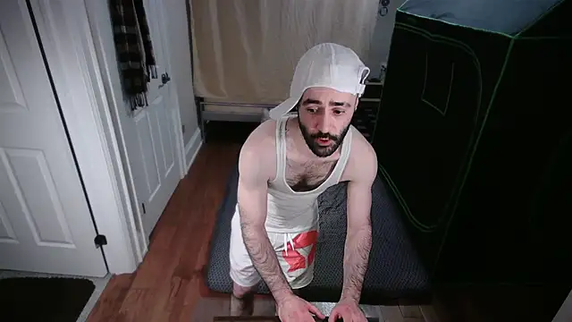 Faded-Solo online show from March 5, 2025, 12:27 am