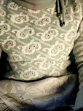 Hot purva online show from December 22, 2025, 3:25 am