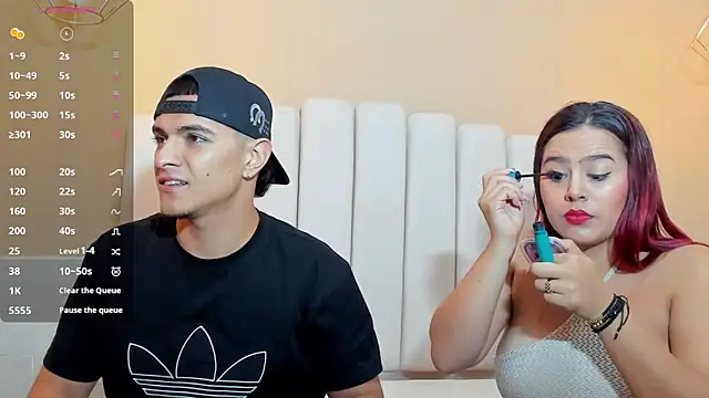 DAVID VICTORIAA online show from February 5, 2025, 1:22 pm