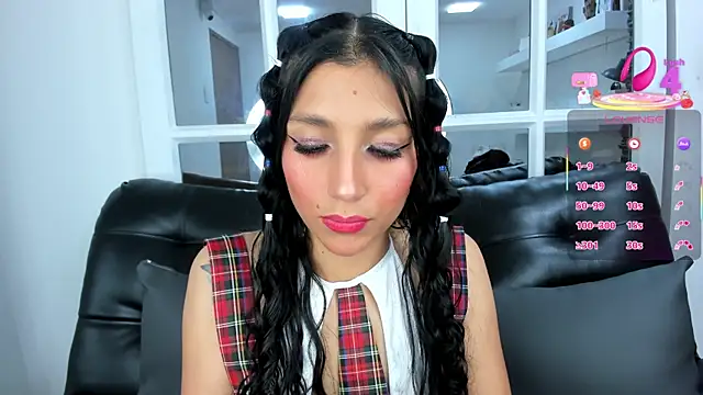 miss   evangeline online show from February 27, 2025, 11:20 am