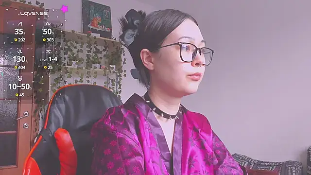 kittenrisha online show from March 15, 2025, 6:25 am