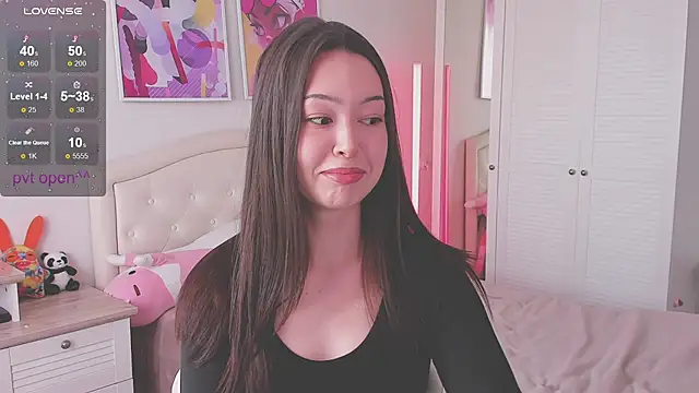 kittenrisha online show from March 17, 2026, 4:17 am