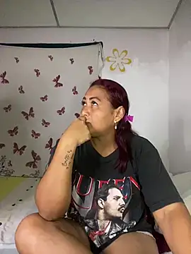 Snapshot of Abigail_BigTits chatting on January 3, 2025, 4:11 am Abigail BigTits online show from January 3, 2025, 4:11 am