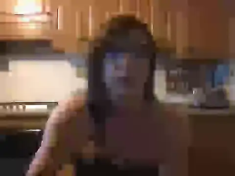 Snapshot of Tiabet chatting on July 13, 2026, 7:38 pm Tiabet online show from July 13, 2026, 7:38 pm