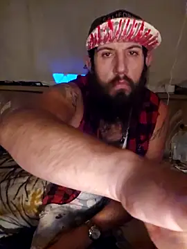 Snapshot of StruggleSnuggles chatting on October 31, 2025, 3:07 am StruggleSnuggles online show from October 31, 2025, 3:07 am