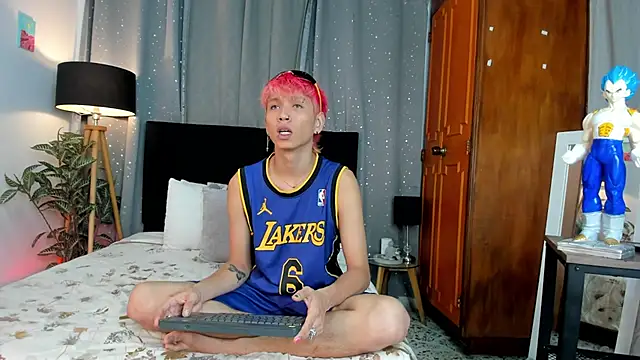 Snapshot of Brian-Ausslos chatting on March 14, 2025, 5:16 am Brian-Ausslos online show from March 14, 2025, 5:16 am