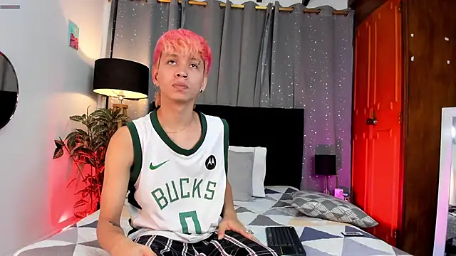 Snapshot of Brian-Ausslos chatting on March 22, 2025, 4:56 am Brian-Ausslos online show from March 22, 2025, 4:56 am