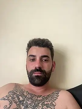 biel 96 online show from January 9, 2025, 3:23 pm