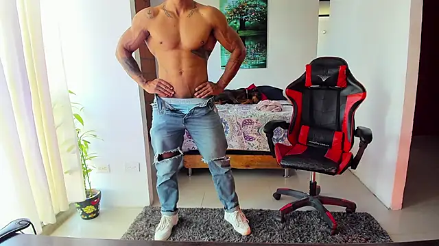 Adam Valenciia online show from September 22, 2025, 4:20 pm