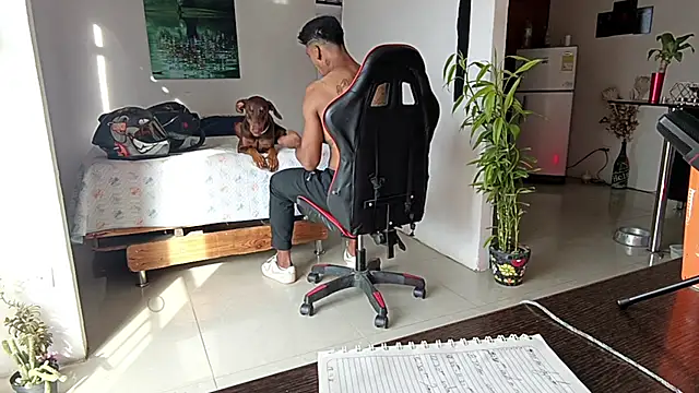 Adam Valenciia online show from February 21, 2026, 9:16 pm