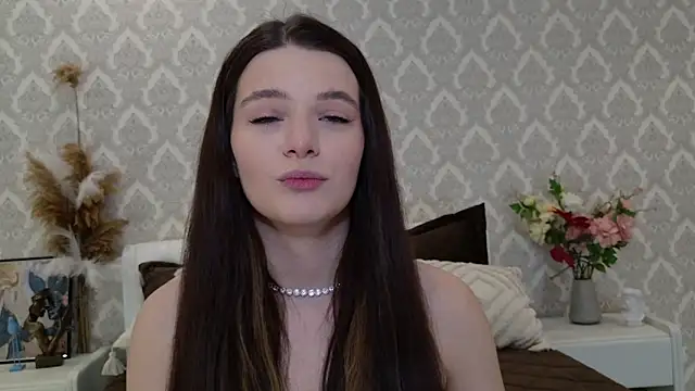 Nellie Medina online show from January 21, 2025, 10:08 pm