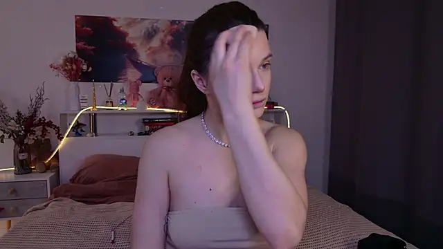 Nellie Medina online show from February 25, 2026, 3:43 pm