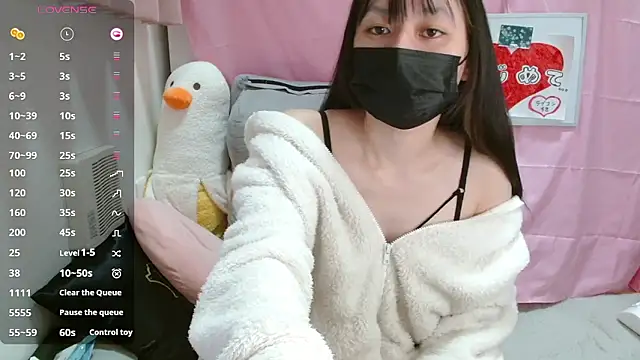 Snapshot of pipimi_khaos chatting on February 21, 2026, 7:53 am pipimi khaos online show from February 21, 2026, 7:53 am