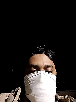 Snapshot of Whitehouse01 chatting on December 30, 2024, 7:32 pm Whitehouse01 online show from December 30, 2024, 7:32 pm