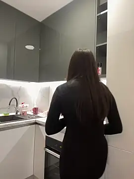 claraxjoyy online show from January 6, 2025, 4:36 am