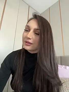 claraxjoyy online show from February 7, 2025, 7:40 am