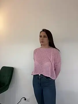 claraxjoyy online show from March 7, 2025, 4:46 am