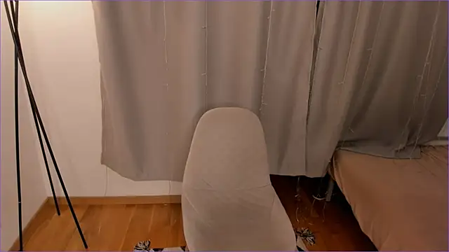 Snapshot of DenisHarmon chatting on January 5, 2025, 8:42 pm DenisHarmon online show from January 5, 2025, 8:42 pm