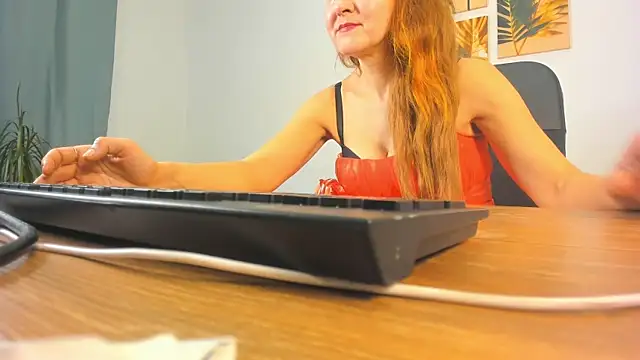 Snapshot of DenisHarmon chatting on January 9, 2025, 6:17 am DenisHarmon online show from January 9, 2025, 6:17 am