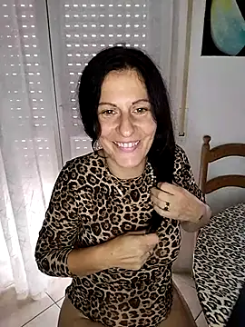 Snapshot of SEXYMIKY87 chatting on October 15, 2025, 12:38 pm SEXYMIKY87 online show from October 15, 2025, 12:38 pm