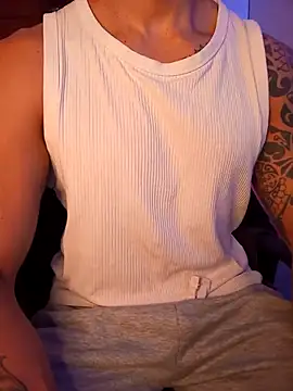 Snapshot of Joylopez_fit chatting on February 23, 2026, 12:02 pm Joylopez fit online show from February 23, 2026, 12:02 pm