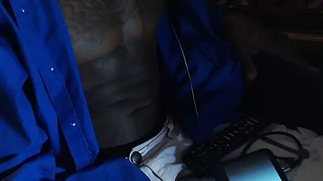 dominatingblacklove online show from January 15, 2026, 6:07 am