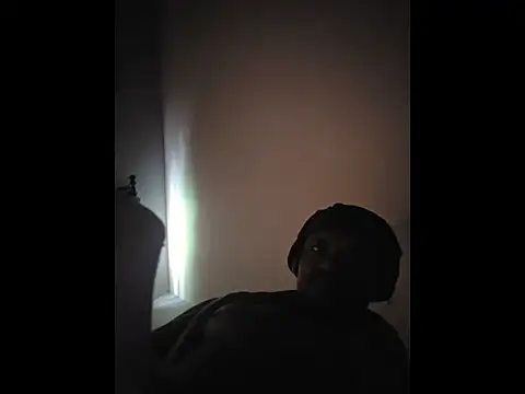 dominatingblacklove online show from April 16, 2026, 3:46 pm